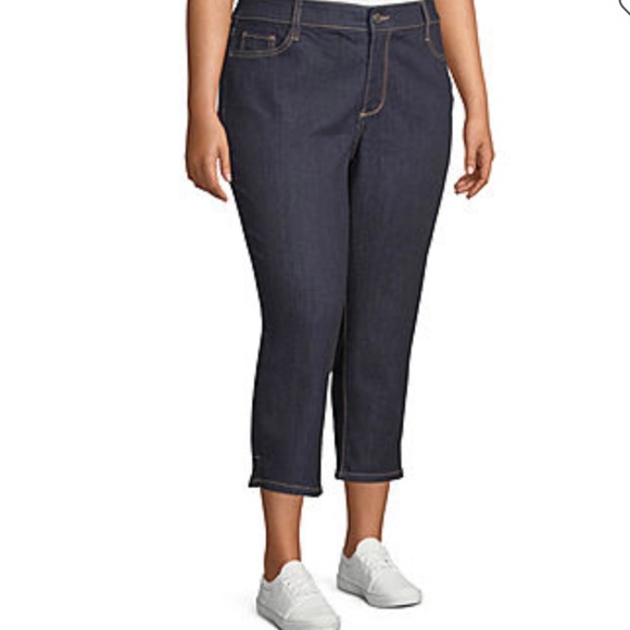 ST. JOHNS BAY CAPRI JEANS - Picture 1 of 5